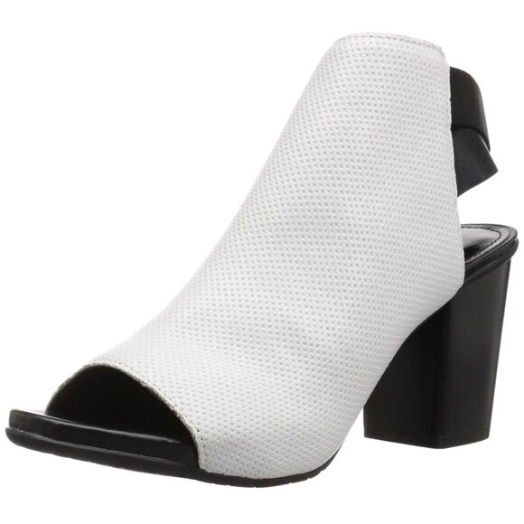 Reaction Kenneth Cole "Fridah Fly toe" BNWT Women NEW open heel bootie - Picture 1 of 9